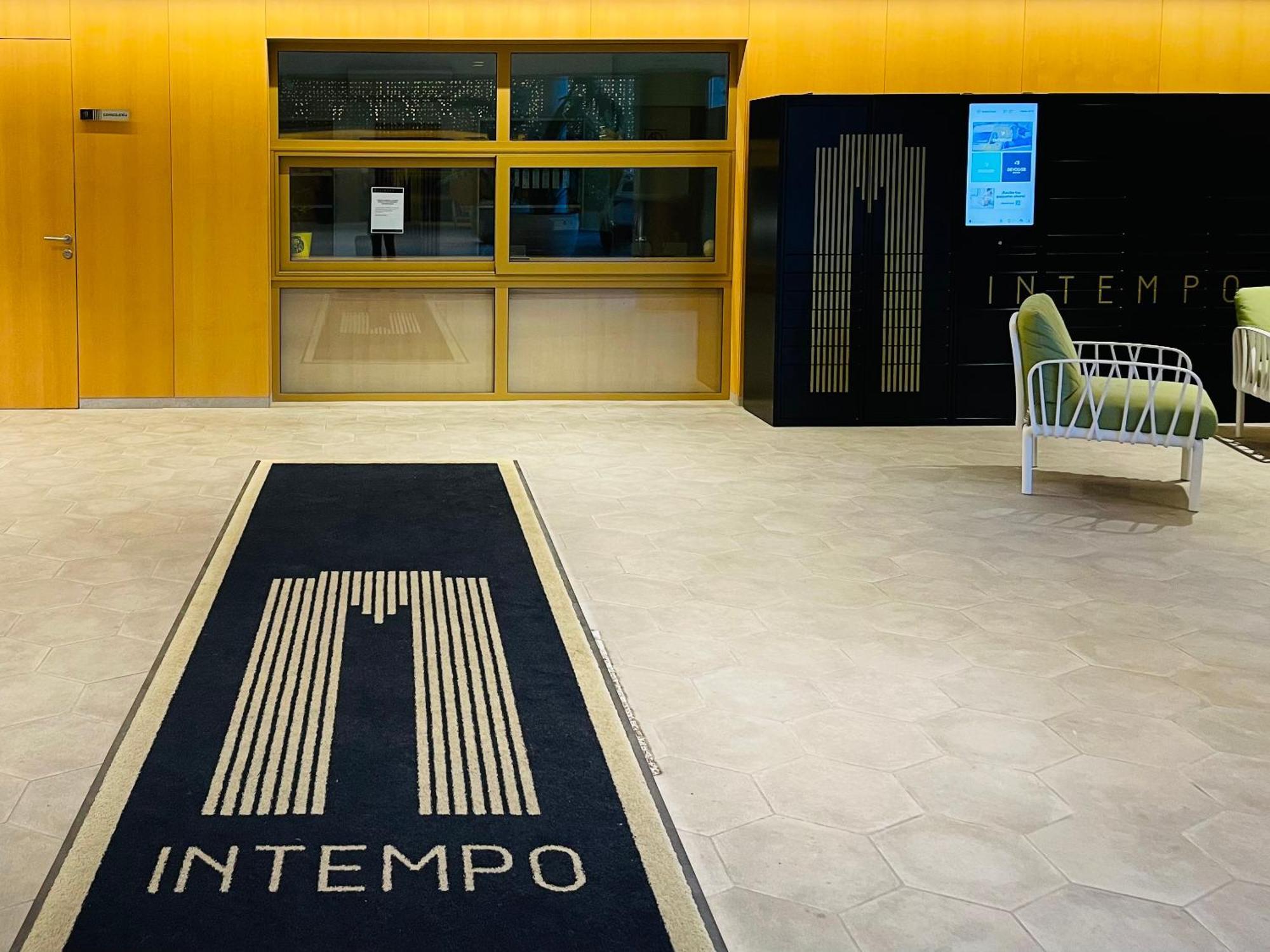 Intempo Sky: Surcando El Cielo Benidorm Exterior foto